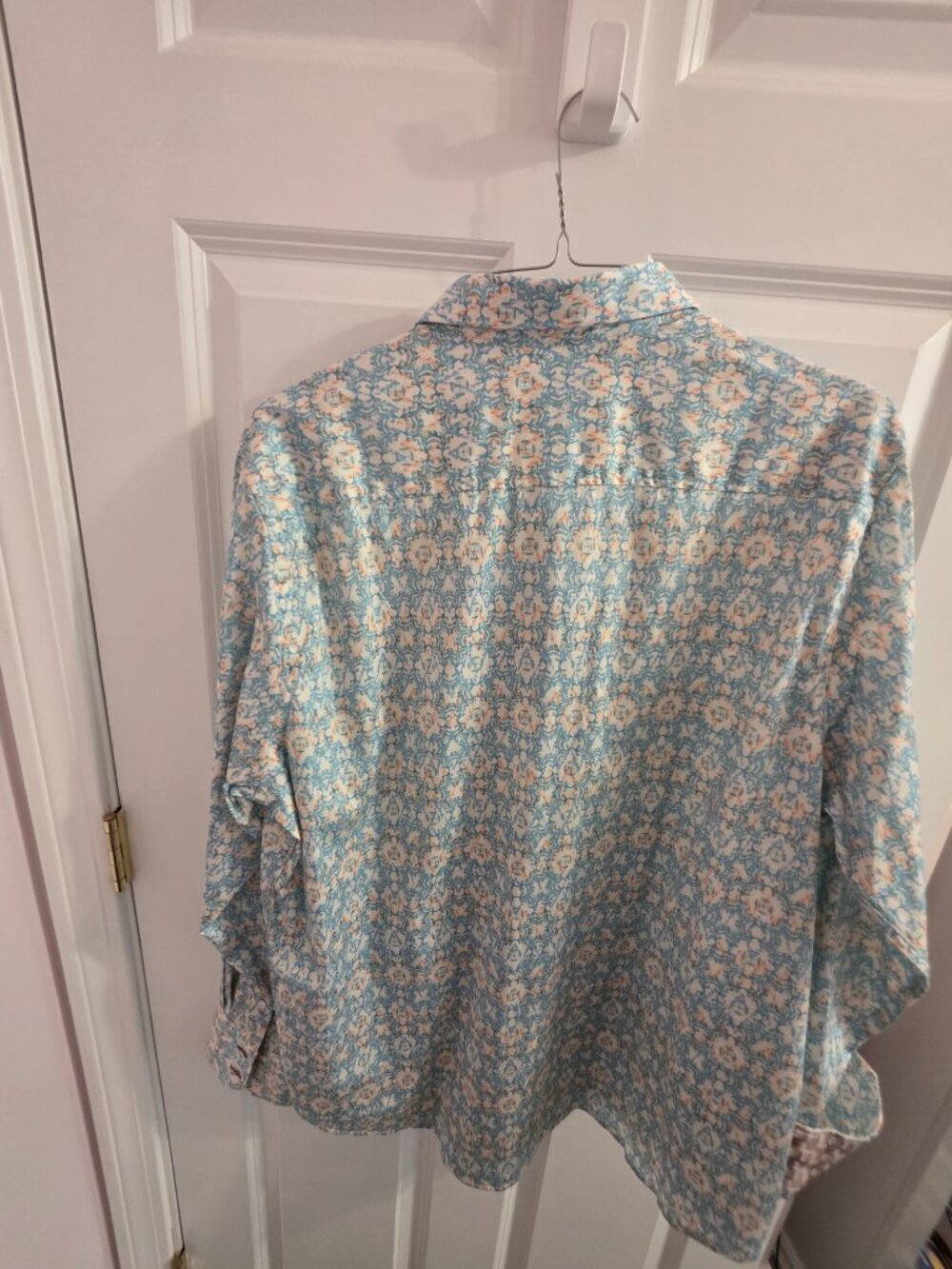 Robert Graham - Picture 2 of 5